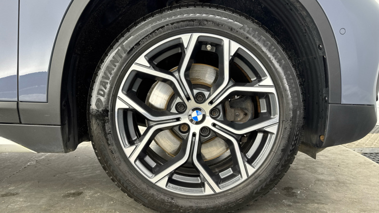 BMW X1 xDrive 20i xLine 5dr Step Auto Petrol Estate